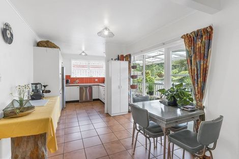 Photo of property in 28 Lowtherhurst Road, Massey, Auckland, 0614