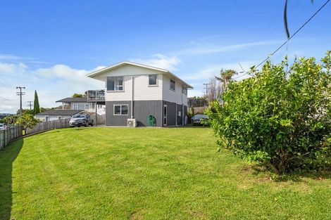 Photo of property in 1 Tindalls Bay Road, Tindalls Beach, Whangaparaoa, 0930