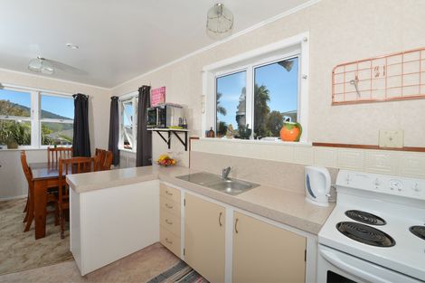 Photo of property in 13 Butler Place, Te Kamo, Whangarei, 0112