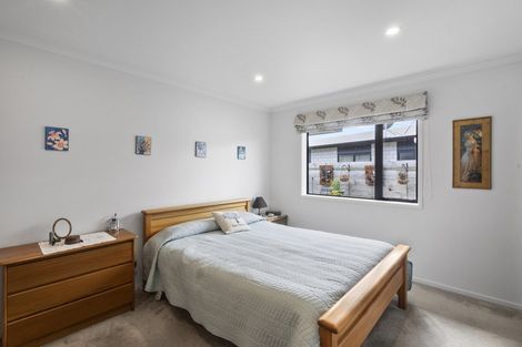 Photo of property in 18 Shrule Place, Huntington, Hamilton, 3210