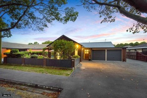 Photo of property in 1/110 Saint James Avenue, Papanui, Christchurch, 8053