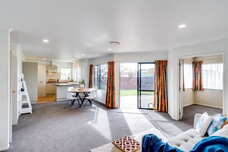 Photo of property in 132 Ascot Avenue, Taradale, Napier, 4112