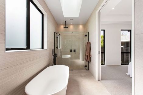 Photo of property in 85 Glandovey Road, Fendalton, Christchurch, 8052