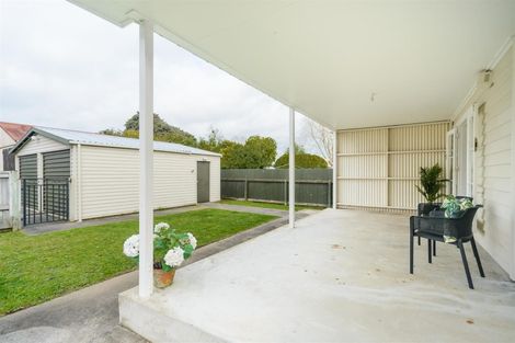 Photo of property in 9 Fagan Street, Bulls, 4818