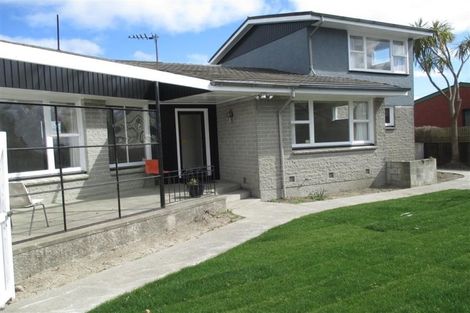 Photo of property in 23 Aylmer Street, Somerfield, Christchurch, 8024