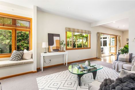 Photo of property in 16 Massey Crescent, St Albans, Christchurch, 8014