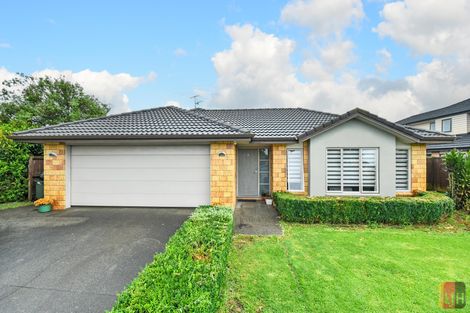 Photo of property in 48 Turnberry Drive, Wattle Downs, Auckland, 2103