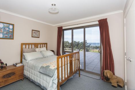 Photo of property in 1069 Waianakarua Road, Herbert, Oamaru, 9495