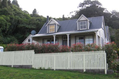 Photo of property in 5 Revans Street, Featherston, 5710