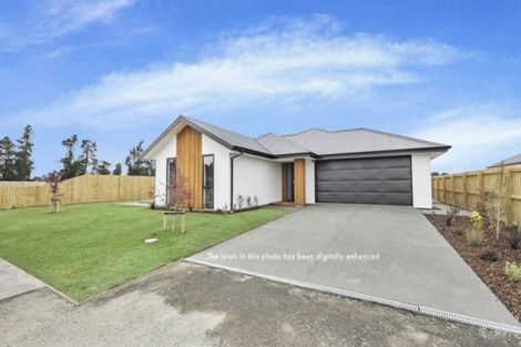 Photo of property in 11 Suffolk Drive, Kirwee, 7571