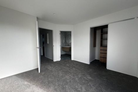 Photo of property in 3/21 Divich Avenue, Te Atatu South, Auckland, 0610