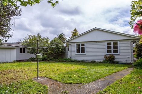Photo of property in 15 Coddington Crescent, Masterton, 5810