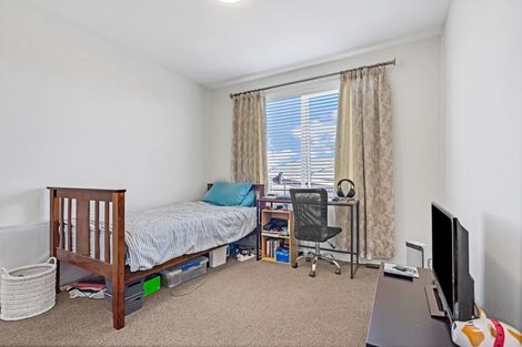 Photo of property in 15 Canmore Street, Pokeno, 2402