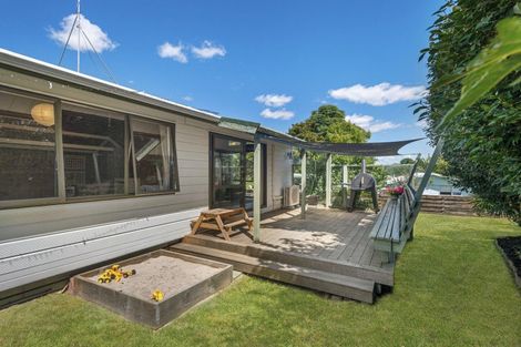 Photo of property in 24 Dunton Drive, Welcome Bay, Tauranga, 3112