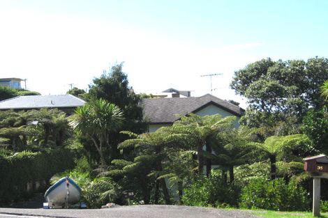 Photo of property in 35 Oban Road, Browns Bay, Auckland, 0630