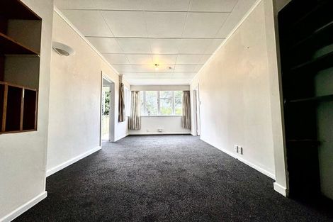 Photo of property in 10 Igloo Place, Red Hill, Papakura, 2110