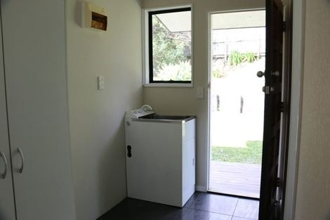 Photo of property in 9 Rangimaarie Crescent, Snells Beach, 0920