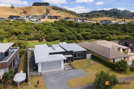 Photo of property in 38 Browns Drive, Waihi Beach, 3611