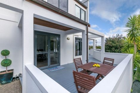 Photo of property in 2 Harrowfield Drive, Harrowfield, Hamilton, 3210