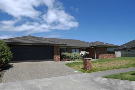 Photo of property in 4 Monarch Place, Paraparaumu Beach, Paraparaumu, 5032