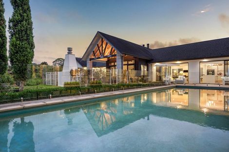 Photo of property in 16 Robinson Road, Coatesville, Albany, 0793