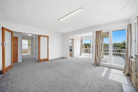 Photo of property in 55 Corunna Road, Milford, Auckland, 0620