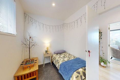 Photo of property in 43a Harbour View Road, Northland, Wellington, 6012
