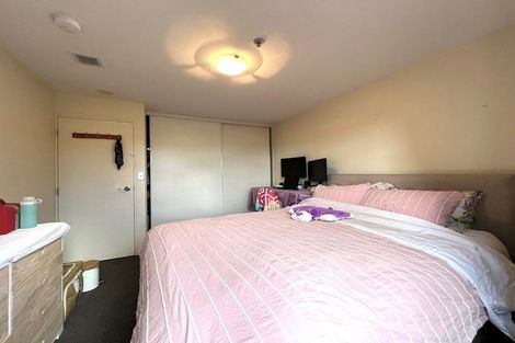 Photo of property in 1i/17 Crown Lynn Place, New Lynn, Auckland, 0600