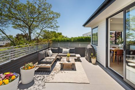 Photo of property in 1/28 Huntsbury Avenue, Huntsbury, Christchurch, 8022