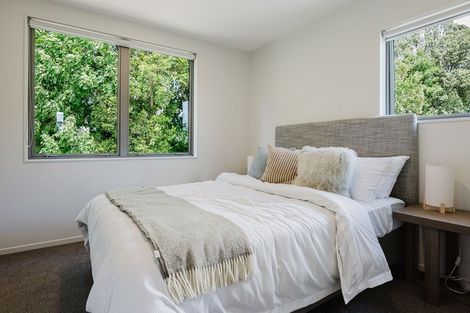 Photo of property in 28 Earlsworth Road, Mangere East, Auckland, 2024