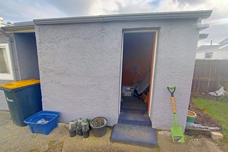 Photo of property in 37 Atkinson Street, South Dunedin, Dunedin, 9012