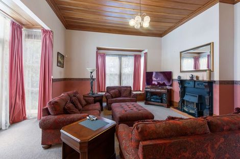 Photo of property in 30 Camberwell Road, Hawera, 4610