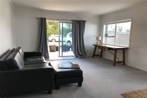 Photo of property in 44 Motiti Road, Papamoa Beach, Papamoa, 3118