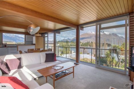 Photo of property in 8 Veint Crescent, Queenstown, 9300