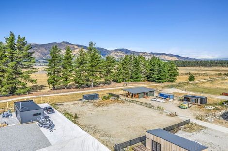 Photo of property in 19 Lost Burn Road, Lake Hawea, 9382