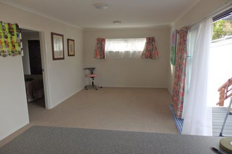 Photo of property in 45b Kirk Street, Otaki, 5512