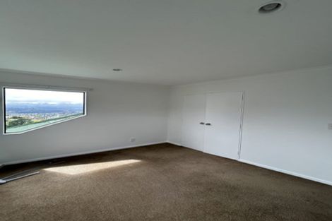 Photo of property in 99 Ashton Fitchett Drive, Brooklyn, Wellington, 6021