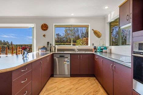 Photo of property in 86 Totara View Road, Wakefield, 7095