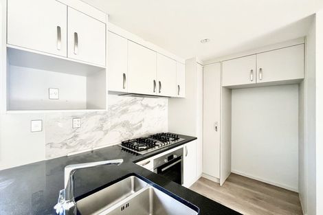 Photo of property in 75 Bordeaux Parade, Te Atatu South, Auckland, 0610