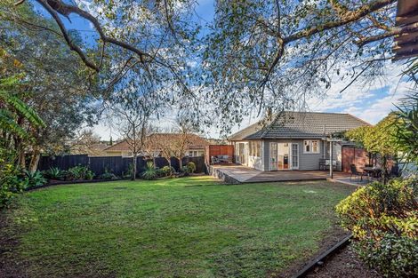 Photo of property in 4 Nutsey Avenue, Northcote, Auckland, 0627