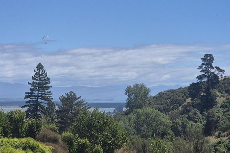 Photo of property in 10 Hill Tops Way, Stoke, Nelson, 7011