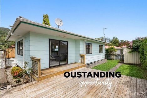 Photo of property in 2/11 Bauchop Road, Waterloo, Lower Hutt, 5011