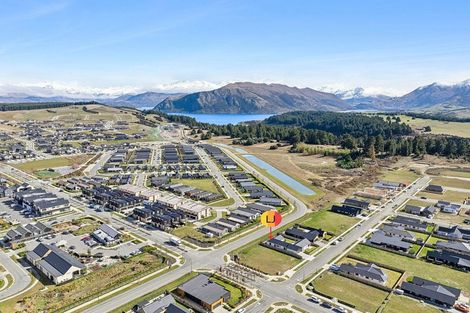Photo of property in 47 Pounamu Avenue, Albert Town, Wanaka, 9305
