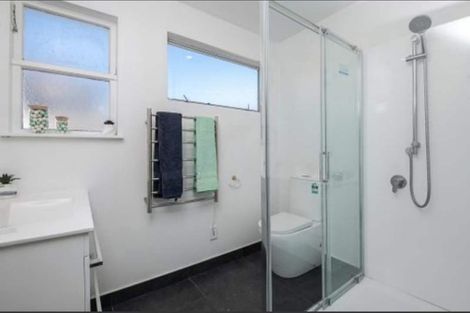 Photo of property in 220 Naenae Road, Naenae, Lower Hutt, 5011