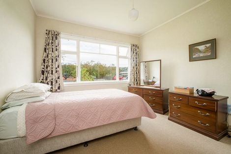 Photo of property in 65 Martin Avenue, Beckenham, Christchurch, 8023