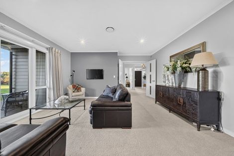 Photo of property in 27 Mill Grove, Clareville, Carterton, 5713