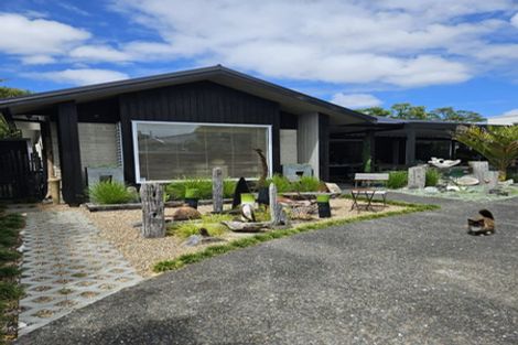 Photo of property in 2/48 Beresford Street, Bayswater, Auckland, 0622