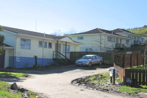 Photo of property in 2/35 Elsie Morton Place, Papakura, 2110