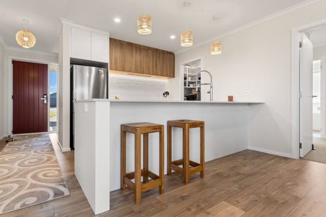 Photo of property in 7 Fantail Avenue, Carterton, 5713