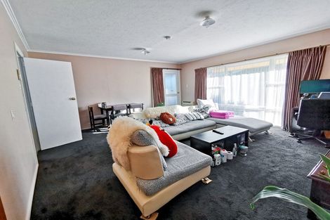 Photo of property in 1/66 Division Street, Riccarton, Christchurch, 8041